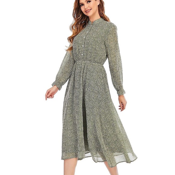 Miss Finch Dresses & Skirts - 🆕Green Leopard High-low Midi Dress Button Down